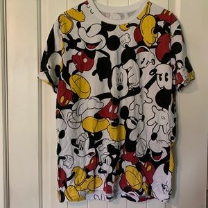 EUC Disneyland Dad Mikey t-shirt - size XL